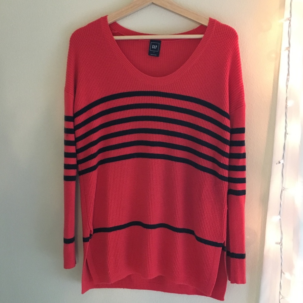 GAP Striped sweater